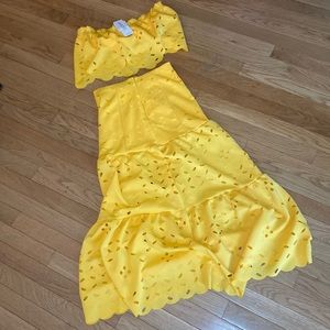 NWT Yellow 2 piece matching crop/maxi skirt set. Light & airy